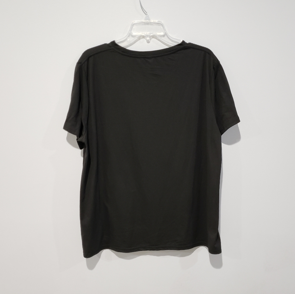 Soft Gothic rose graphic t-shirt - Picture 3 of 3